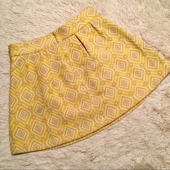 Zara Pleated Jacquart Skirt w/ Pockets 💛 - Picture 4 of 6